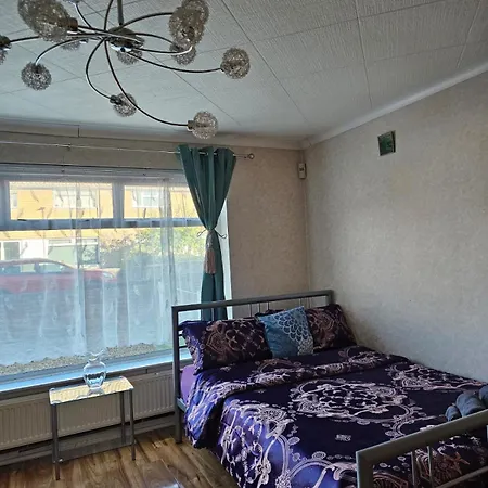 Angels Nest Guest house *